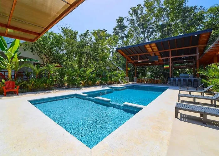 Casa Kristel - Exquisite Villa Getaway