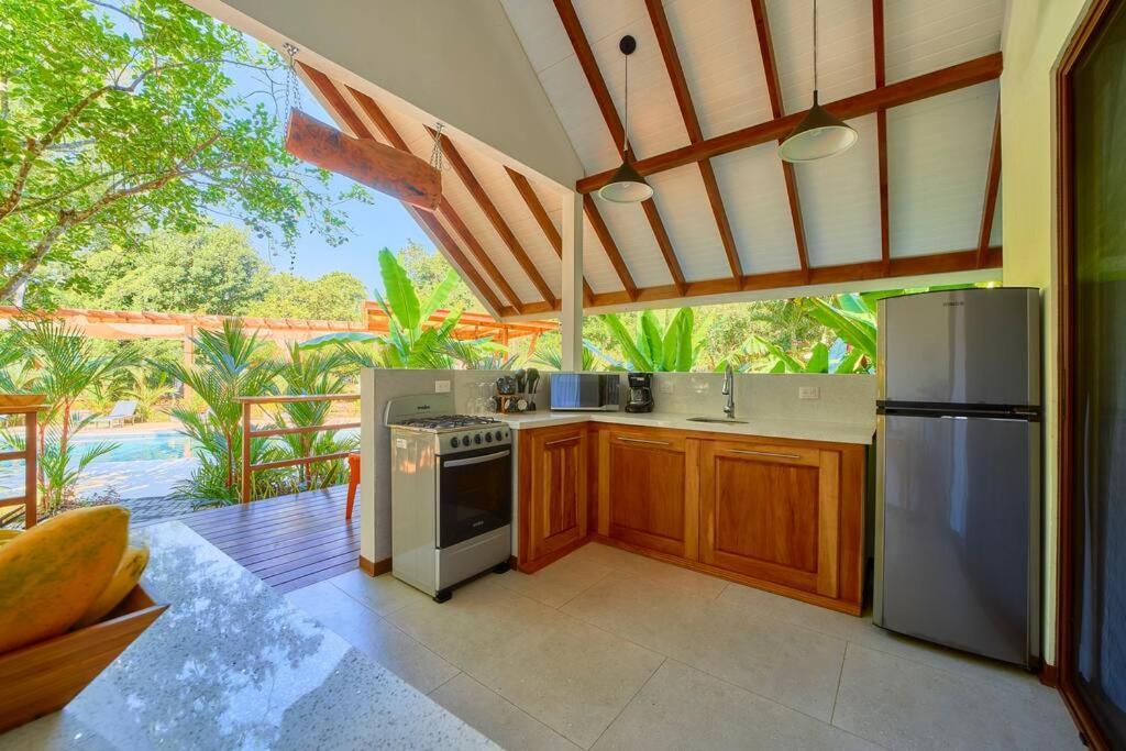 Casa Kristel - Exquisite Getaway Holiday home