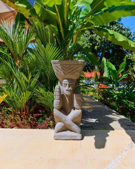 Casa Kristel - Exquisite Getaway *